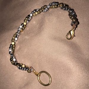 Twisted wire bead bracelet